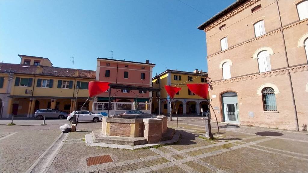 Zona - Office piazza dei Martiri, 1, Sant'Agata Bolognese - photo 1
