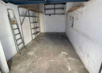 Box auto - Box via Poirino, 4, Torino (zona Lingotto) - foto 1