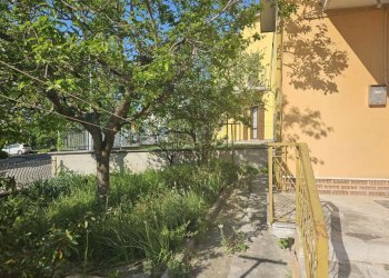 img-20240412-wa0003 - Villa Bifamiliare Santa Maria Nuova - foto 4