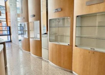 Interno non residenziale - Negozio via Italia, 12F, Biella - foto 7