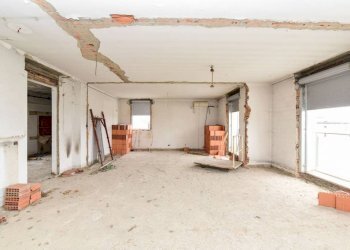 Interno non residenziale - Quadrilocale via al Gigante, 19, Inverigo - foto 4