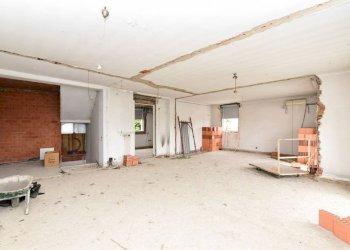 Interno non residenziale - Quadrilocale via al Gigante, 19, Inverigo - foto 5