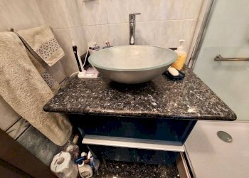 Bagno - Quadrilocale via Borzoli, 6, Genova (zona Sestri Ponente) - foto 9