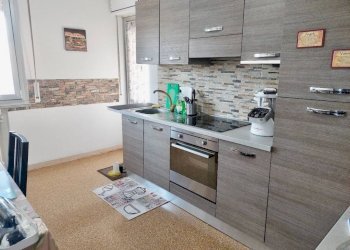 Cucina - Quadrilocale via Borzoli, 6, Genova (zona Sestri Ponente) - foto 23