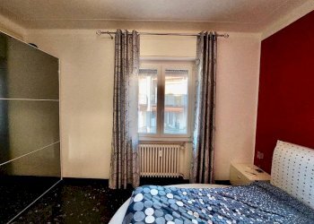 Camera da letto - Quadrilocale via Borzoli, 6, Genova (zona Sestri Ponente) - foto 38