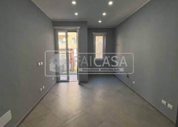 Stanza non arredata - Trilocale via Duino, 183, Torino - foto 4