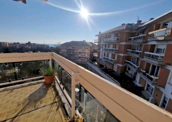 Balcone - Appartamento Genova (zona Quarto) - foto 5
