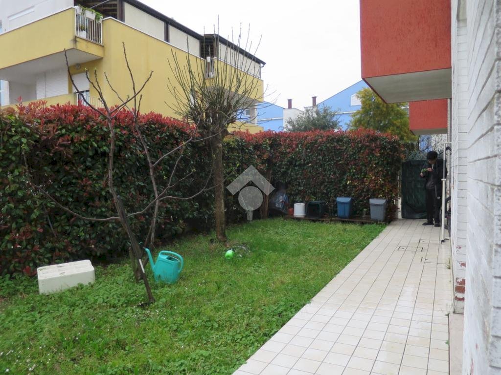 Trilocale Viale Marostica, Riccione - foto 1
