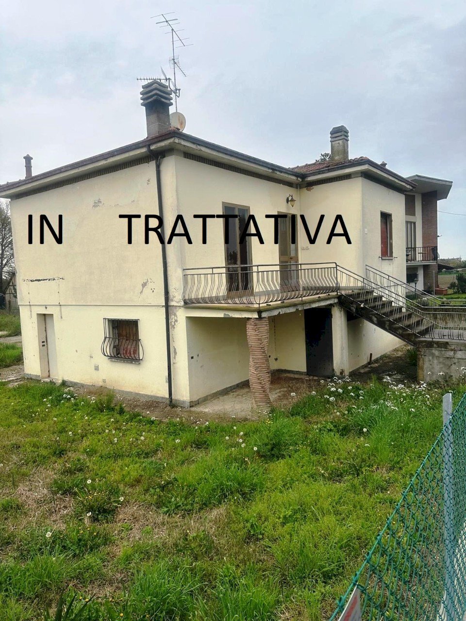 Independent house Massa Lombarda - photo 1