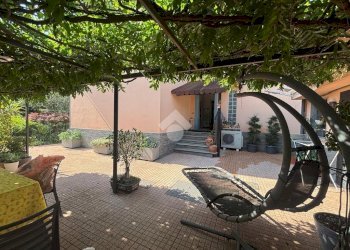 Villa Via Pietro Maroncelli, Rho - photo 3
