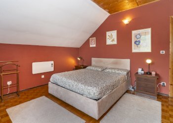 Villa Frazione Gorrè Soprano, snc, Rittana - foto 10