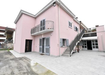 Villa Castelfranco Emilia - photo 1