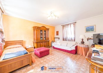 Independent house Polonghera - photo 11