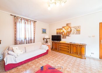 Independent house Polonghera - photo 12