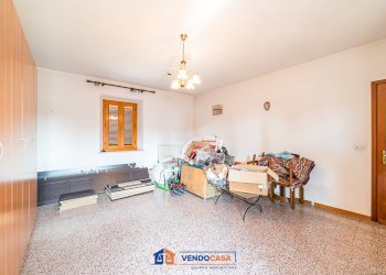 Independent house Polonghera - photo 22