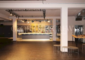 Laboratorio Via Bramante da Urbino, Milano (zona Paolo Sarpi) - foto 2