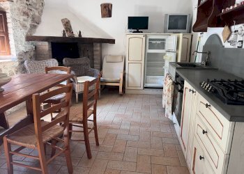 Trilocale Ferentillo - foto 3