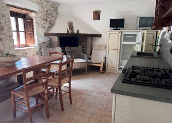 Trilocale Ferentillo - foto 1