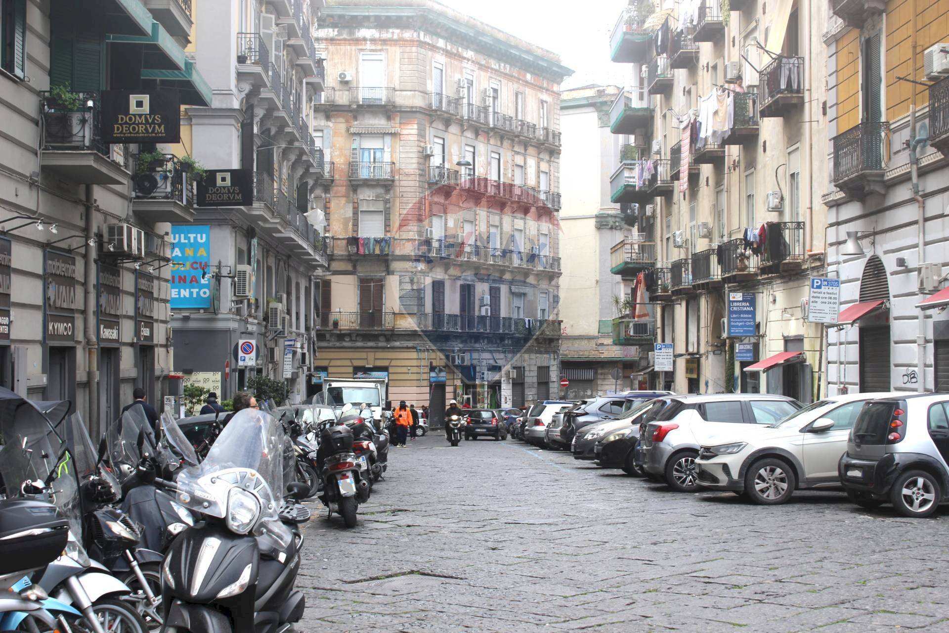 Other Napoli (neighborhood Vicaria) - photo 2