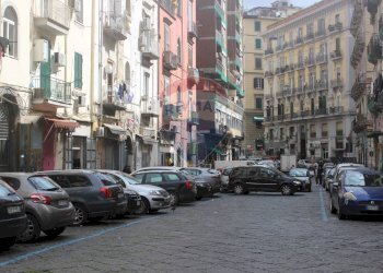 Altro Napoli (zona Vicaria) - foto 8