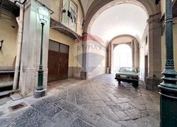 Appartamento Via Carbonara, Napoli (zona San Lorenzo) - foto 6