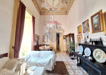 Appartamento Via Carbonara, Napoli (zona San Lorenzo) - foto 16