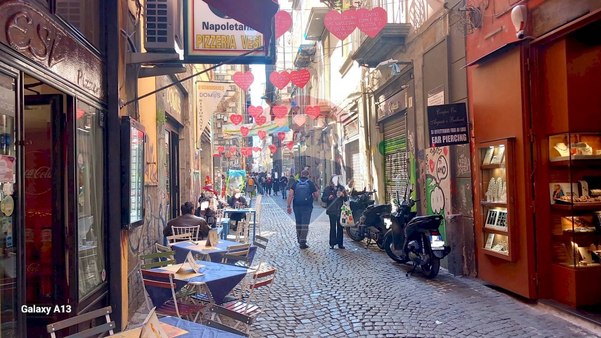 Quadrilocale Vico San Severino, Napoli (zona Pendino) - foto 1