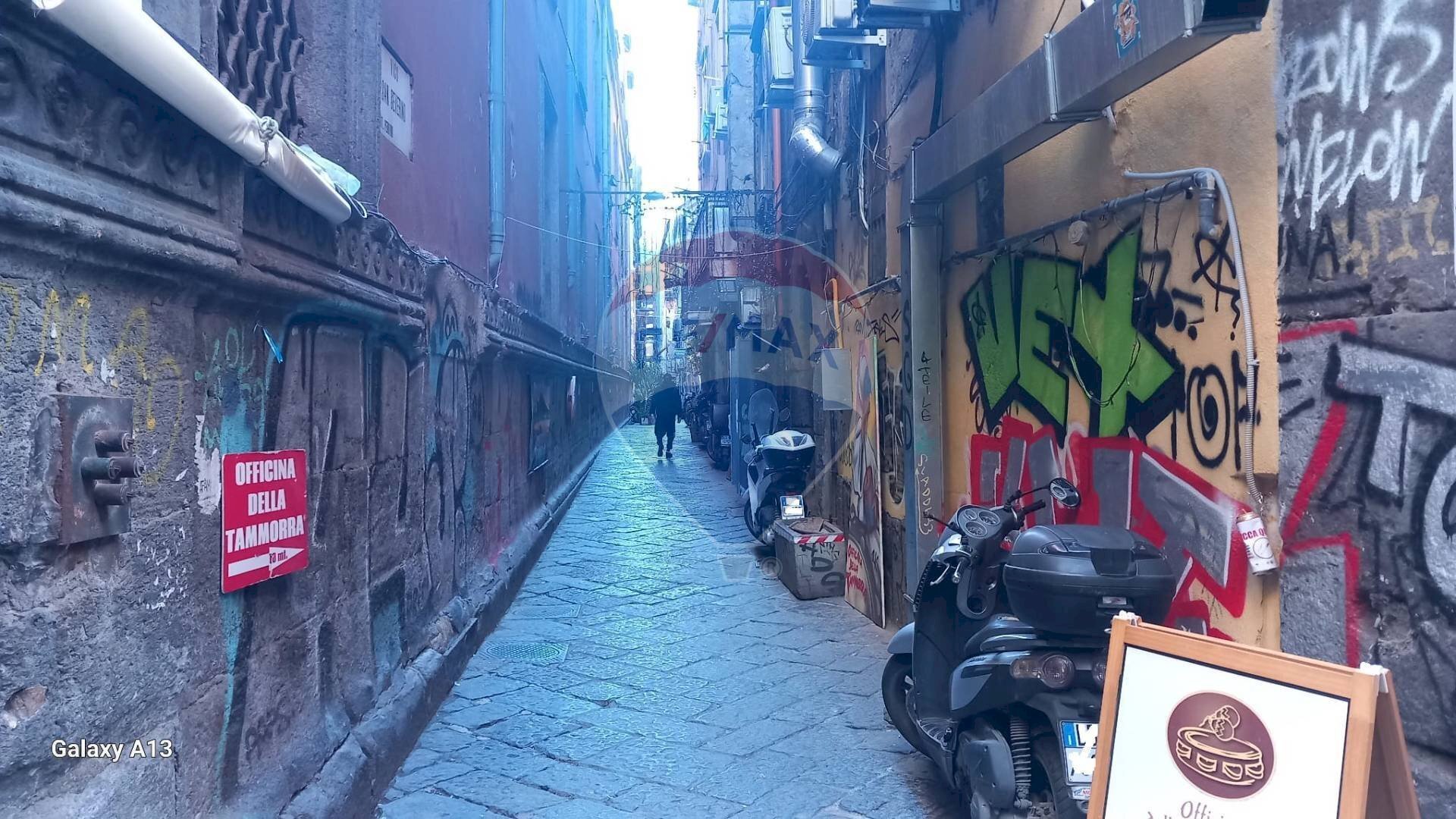 Quadrilocale Vico San Severino, Napoli (zona Pendino) - foto 2