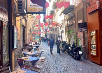 Quadrilocale Vico San Severino, Napoli (zona Pendino) - foto 1