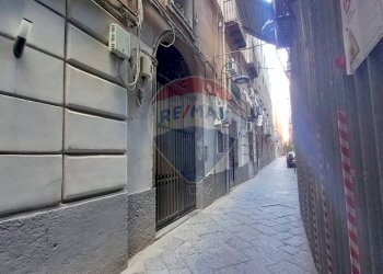 Quadrilocale Vico San Severino, Napoli (zona Pendino) - foto 3