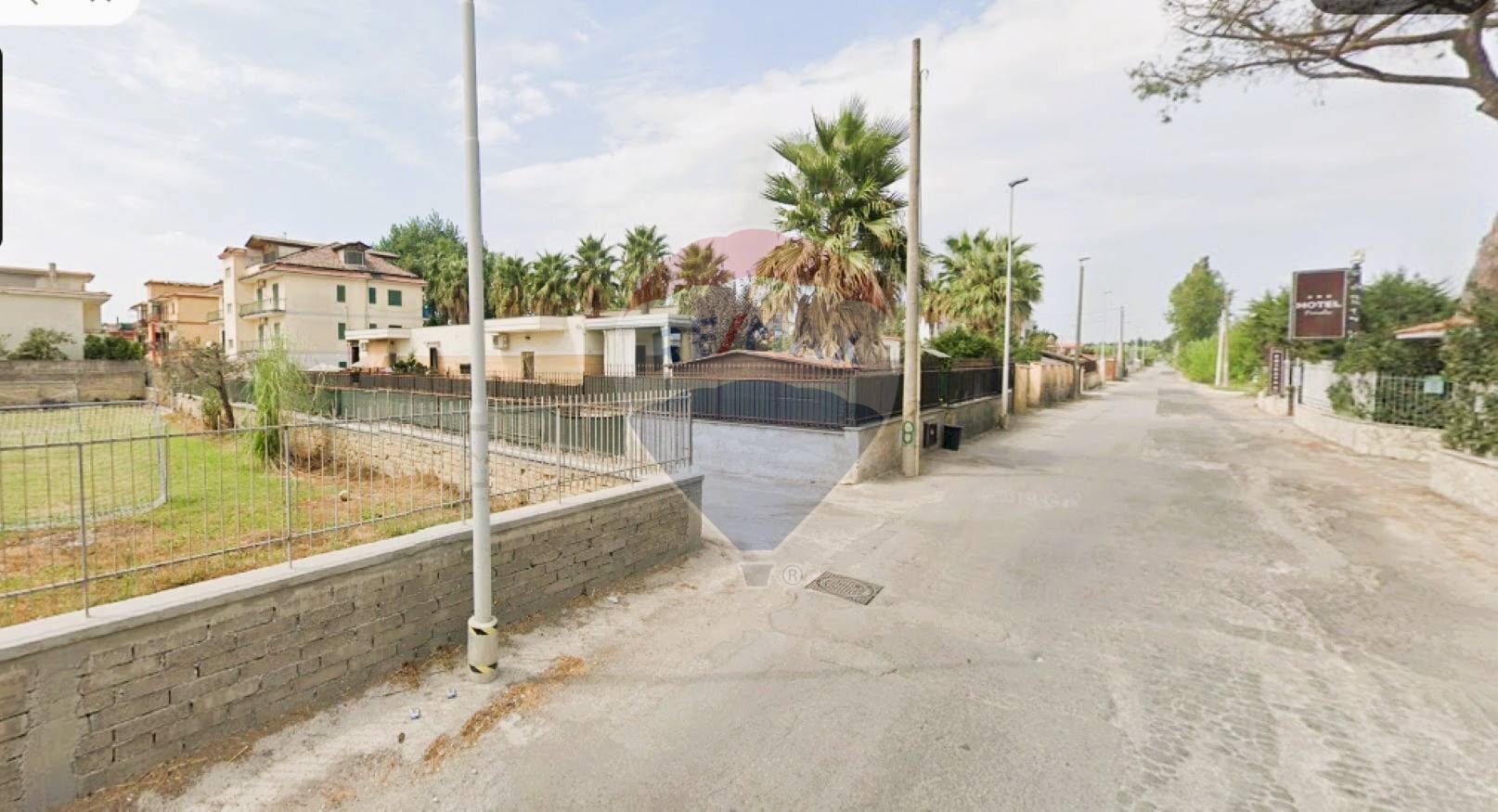 Two-room apartment Viale dei Pini Nord, Giugliano in Campania - photo 2