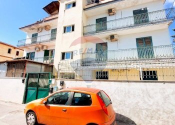 Bilocale Viale dei Pini Nord, Giugliano in Campania - foto 6