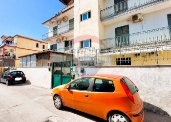 Bilocale Viale dei Pini Nord, Giugliano in Campania - foto 7