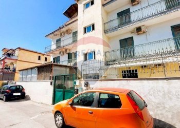 Bilocale Viale dei Pini Nord, Giugliano in Campania - foto 8