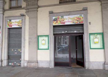 Shop Corso Vinzaglio, Torino (neighborhood Centro) - photo 1