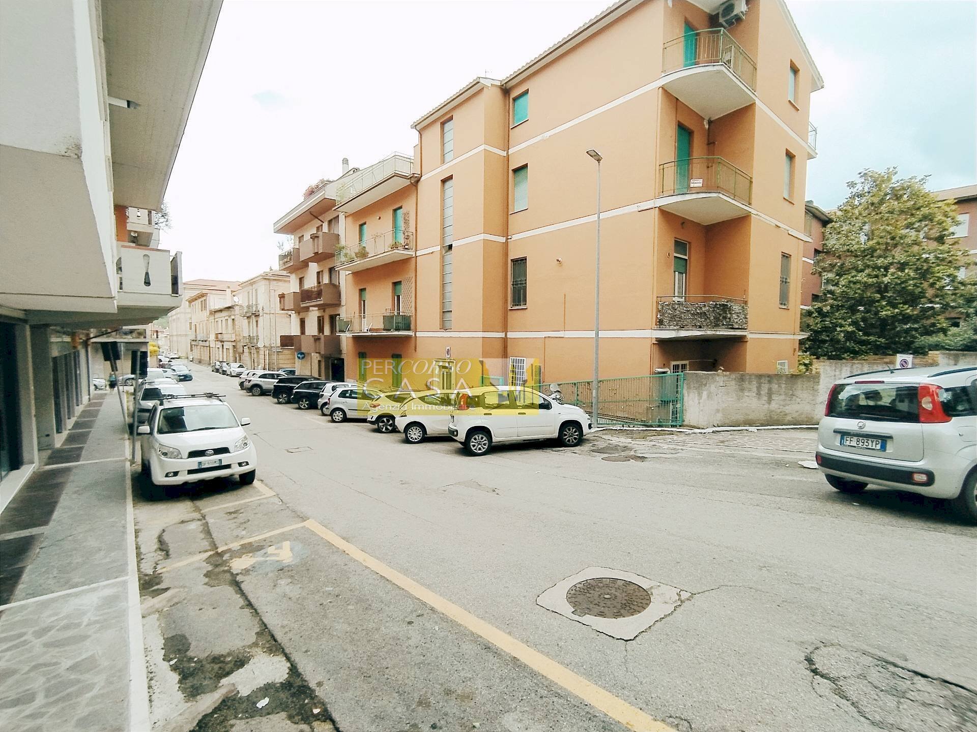 Quadrilocale Via Giovanni De Benedictis, Teramo - foto 1