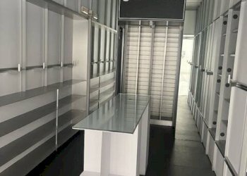 Negozio Via Roma, 31, Cuneo (zona Centro Storico) - foto 5