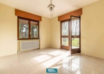 Cucina - Quadrilocale via Panighini, Borgomanero - foto 5