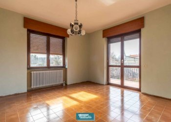 Stanza non arredata - Quadrilocale via Panighini, Borgomanero - foto 6