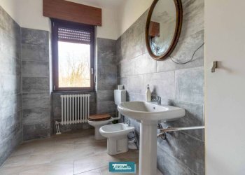 Bagno - Quadrilocale via Panighini, Borgomanero - foto 10