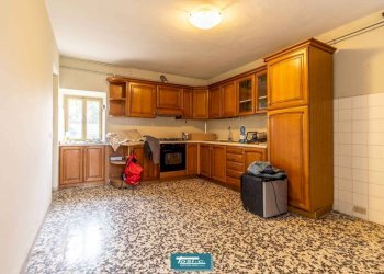 Cucina - Casa indipendente via Cesare Cobianchi, Boca - foto 9