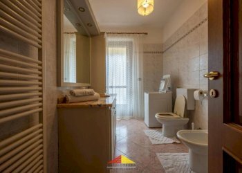 Bagno - Villa strada Statale, 93, Manta - photo 26