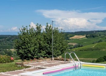 Piscina - Villa Canelli - foto 1