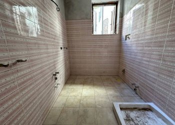 Bagno - Three-room apartment via Trieste, 10, Borgomanero - photo 13