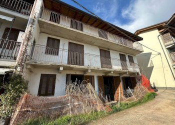 Facciata - Trilocale via Trieste, 10, Borgomanero - foto 1