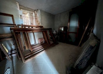 Camera da letto - Three-room apartment via Trieste, 10, Borgomanero - photo 4