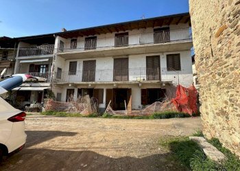 Facciata - Three-room apartment via Trieste, 10, Borgomanero - photo 19