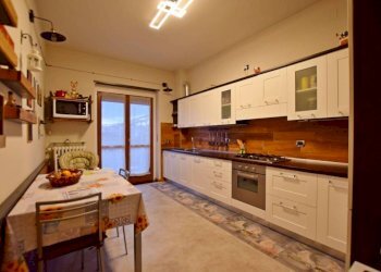 Cucina - Trilocale via di Borgo Aragno, 9, Mondovì - foto 4