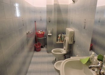 Bagno - Quadrilocale via Teresio Mario Canepari, 9, Genova (zona Sampierdarena) - foto 13