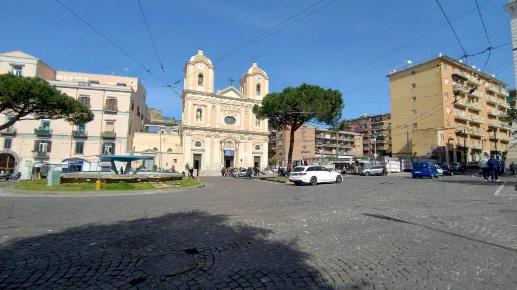 Zona - Negozio via Università, Portici - foto 1